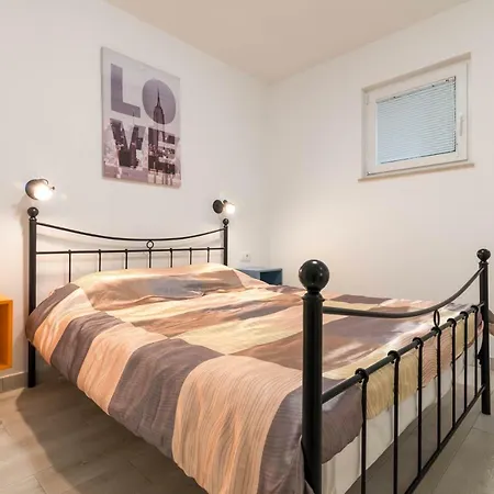Apartman Paola Appartamento