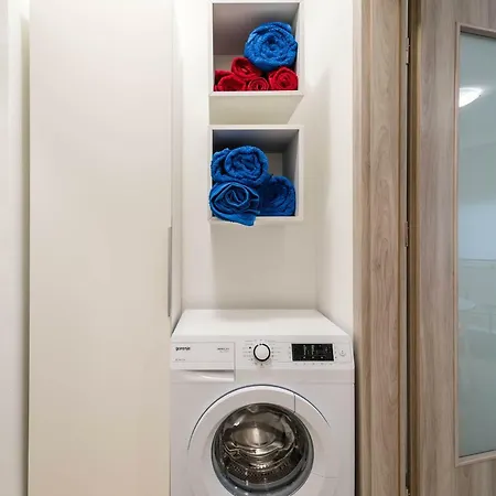 Apartman Paola * Pola