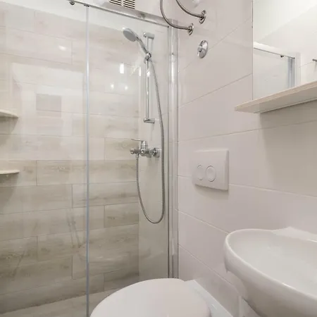 Apartman Paola Appartamento *